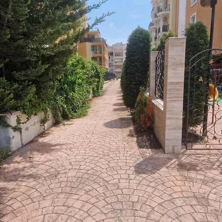 апартхотел- салена * Sunny Beach
